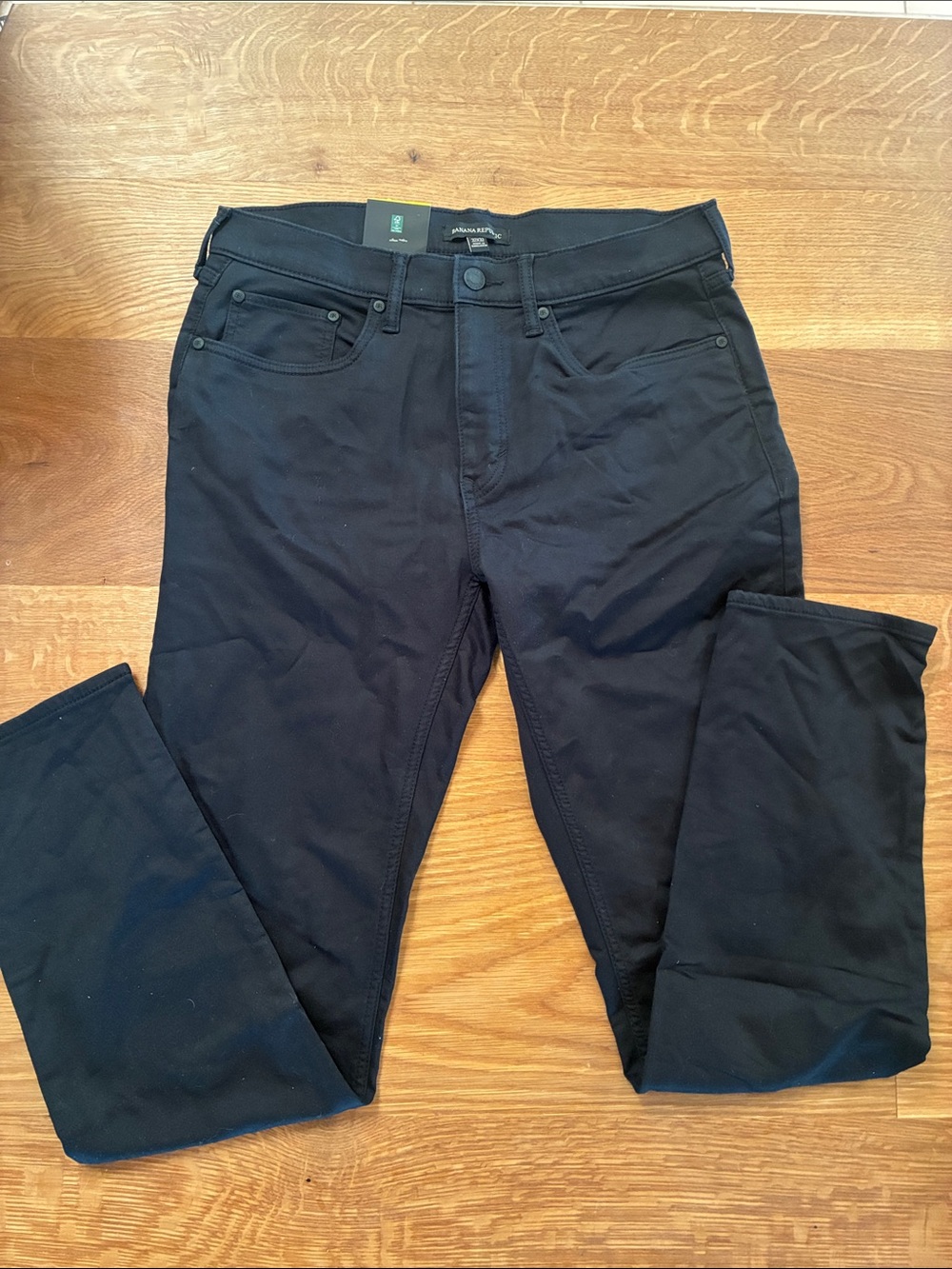 Banana Republic Men's Black lightweight Skinny Jeans. 32/32 NWT